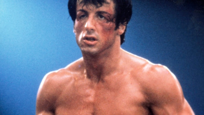 Als geschundener Boxer Rocky Balboa legte Stallone mit viel Risiko selbst den Grundstein für ...