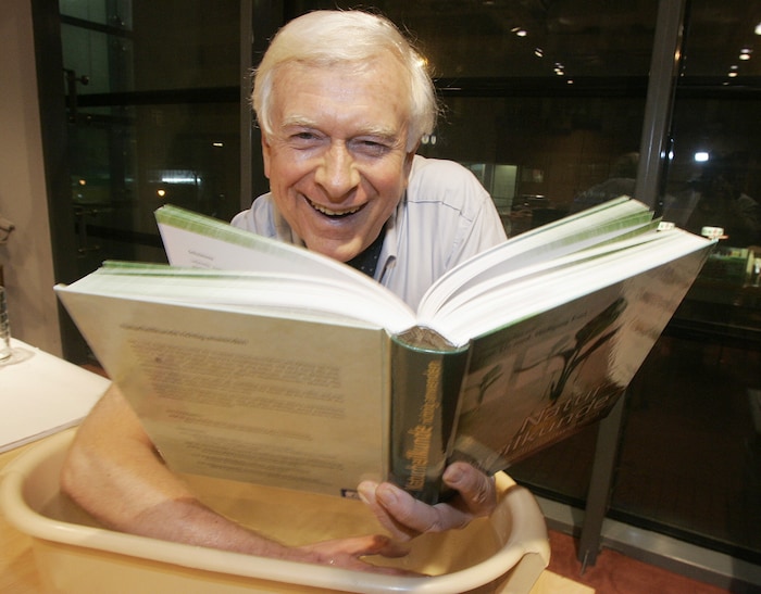 Hademar Bankhofer at a book presentation
