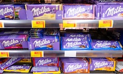 Der Milka-Hersteller Mondelez hat das Gewicht vieler Schokoladesorten von 100 auf 90 Gramm ...