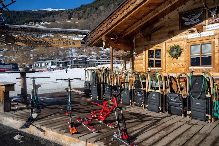 Allein an einem starken Tag kommen 7000 Rodelgäste.