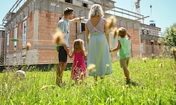 Fleißigen Familien soll ab dem Jahr 2028 mehr bleiben.