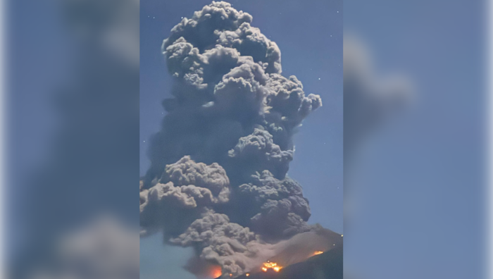 Die 2500 Meter hohe Aschewolke des Vulkan Kanlaon