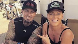 Ein Bild aus besseren Tagen von Pink und ihrem Ehemann Carey Hart