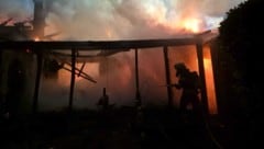 Das Haus stand in Vollbrand. Für die Bewohnerin kam jede Hilfe zu spät, sie und ihre Katze ...