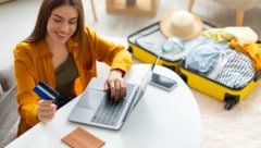 Wer seinen Flug zur richtigen Zeit bucht, kann bares Geld sparen.