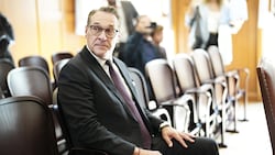 Heinz-Christian Strache, ehemaliger FPÖ-Vizekanzler wird in der Causa Casinos angeklagt ...