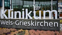 Der Senior verstarb um 4.45 Uhr früh im Welser Krankenhaus.