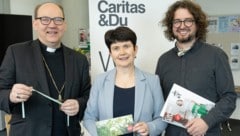 Bischof Hermann Glettler, Caritas-Direktorin Elisabeth Rathgeb und Diakon Danijel Juric