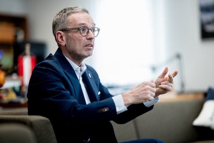 Kickl im Gespräch mit der „Krone“