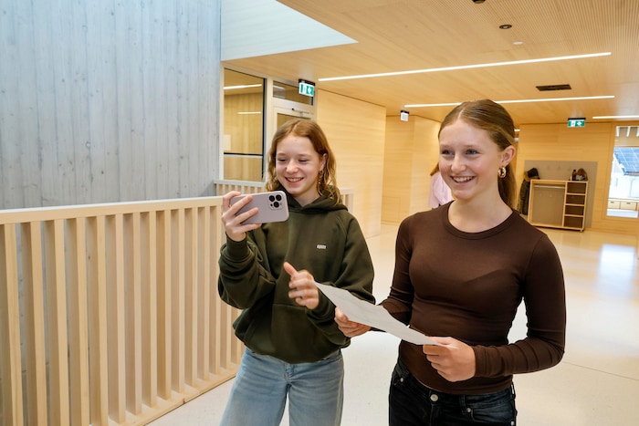 Christina und Leonie hatten beim Projekt in der neuen Einrichtung sichtlich ihren Spaß.