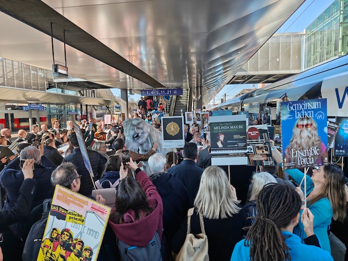 Mit einer Plakatkarawane machte die Kärntner Kulturszene Lust auf ihr vielfältiges Angebot.