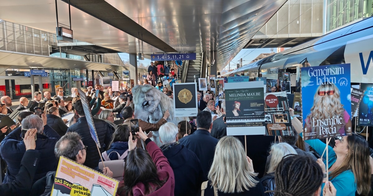Kunst und Kultur feierten Westbahn-Premierenfahrt