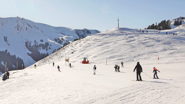 Einfach die Ski anschnallen – und los geht die Pistengaudi in den heimischen ...