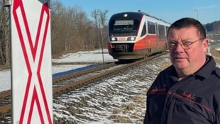 Er war als einer der ersten am Unfallort – Johann Kölbl von der Freiwilligen Feuerwehr Takern II ...