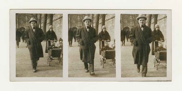 Passanten in Bewegung – solche Bilder-Serien machten die „Gehfotografen“.