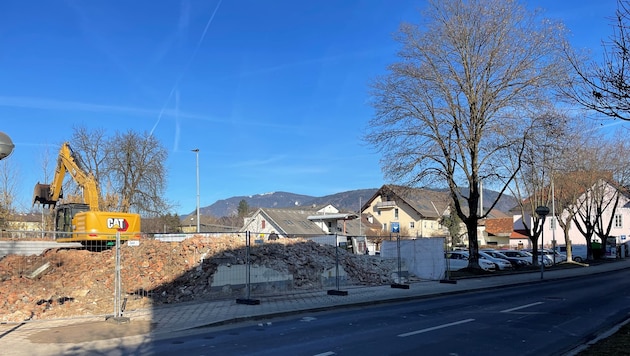 Das leerstehende Gebäude in der Italiener Straße wurde bereits abgerissen. Ein Neubau ist ...