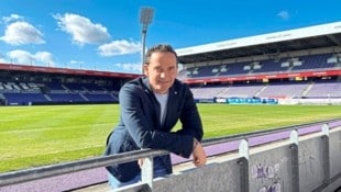 Präsident Kurt Gollowitzer im „Wohnzimmer“ seiner Wiener Austria.