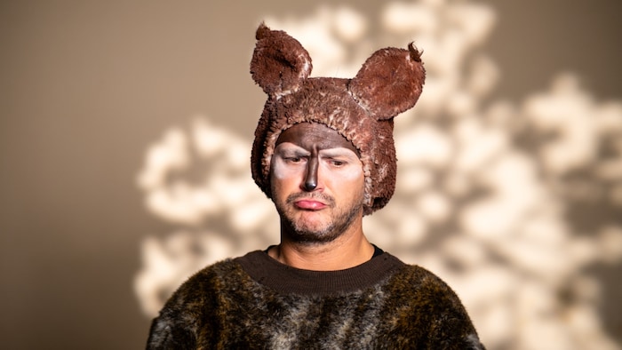 Charlie ärgert sich über Buchstaben.