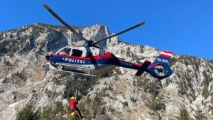 Bergrettung Gmunden Eine Wanderin musste vom Traunstein geborgen werden.