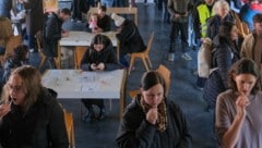 Viele ließen sich bei Aktion in Pasching typisieren.