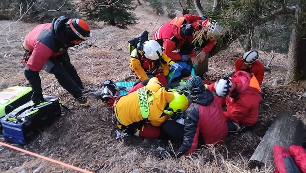 Eine junge Berlinerin stürzte zu Silvester in der Kranebitter Klamm in Innsbruck ab – und konnte ...