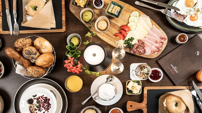 Im Hotel Sandwirth gibt es mehrgängigen Brunch.