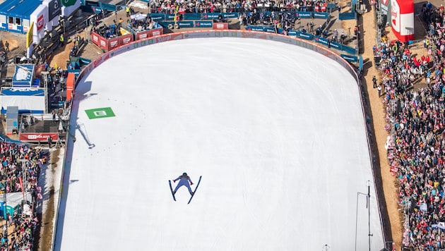 Eine nahezu perfekte Skuflug-Show am Kulm.