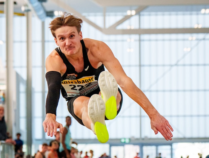 Silber für Niklas Voss im Weitsprung.
