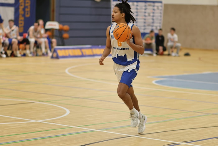 Für die BBU Salzburg (weiß) gab‘s gegen die Piraten nichts zu holen.