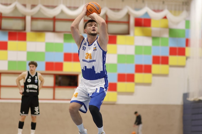 Für die BBU Salzburg (weiß) gab‘s gegen die Piraten nichts zu holen.