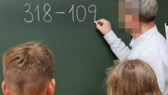 Kinder fühlen sich manchmal mit den schulischen Aufgaben überfordert. Das beginnt bereits bei ...
