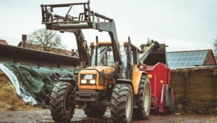 Auch vor der Landwirtschaft macht der Pleitegeier nicht halt (Symbolbild).
