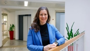 Julia Kröll ist seit Februar 2026 Leiterin der Regionalstelle des Arbeitsmarktservice in ...