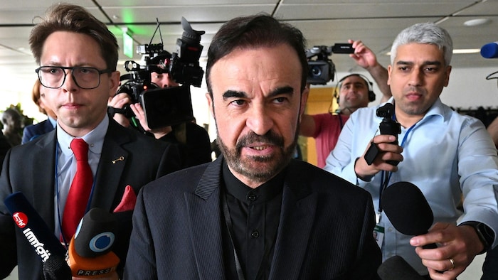 Irans Vertreter bei der IAEA, Reza Najafi, am Montag anlässlich einer IAEA-Dringlichkeitssitzung ...