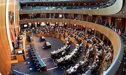 Der Nationalrat wird sich in der kommenden Woche noch fünfmal treffen. Danach geht es in die ...