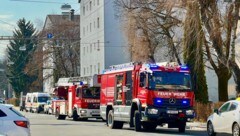 Die Berufsfeuerwehr Salzburg war mit zwei Fahrzeugen vor Ort.