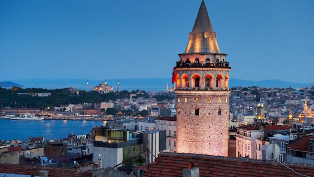 Die türkische Familie besitzt etwa eine Wohnung in Istanbul, trotzdem beantragten Vater und ...