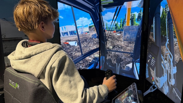 Die Bagger-Simulation ist das Highlight der Future Factory.