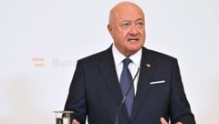 Bundeskanzler Christian Stocker (ÖVP) zu den möglichen Auswirkungen der Nahost-Krise auf ...