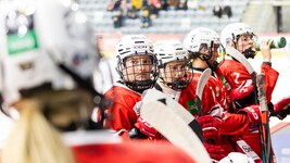 Fragende Gesichter bei den KAC-Frauen: Wie geht es weiter?