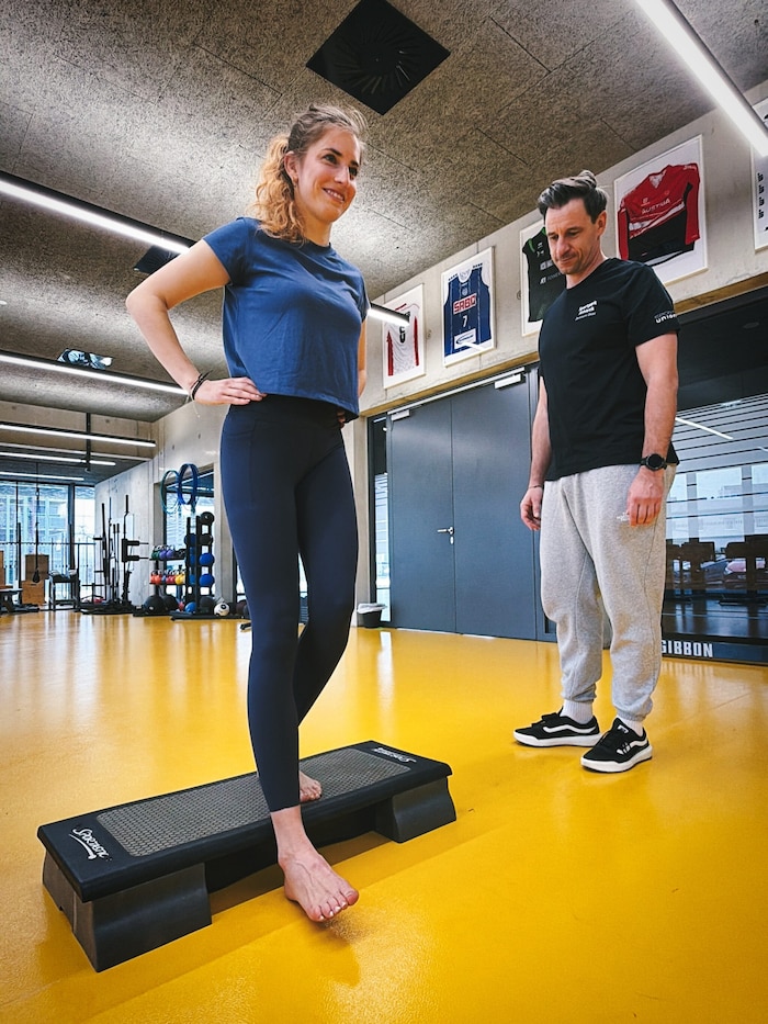 Martin Appel wirft einen genaueren Blick auf Janas „Laufkörper“