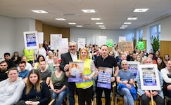Arbeiterkammer-Präsident Andreas Stangl auf der Seite der Beschäftigten. 