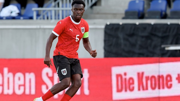 Samson Baidoo ist derzeit bei den Top-Klubs sehr gefragt.