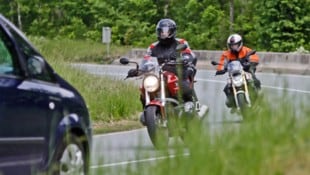 Nicht ganz 55.000 Motorräder und Mopeds gab es im Vorjahr in Tirol, wie die Wirtschaftskammer ...