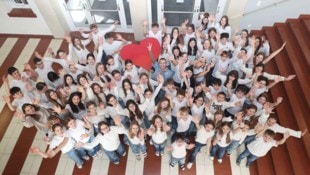 Der Schülerchor des Theresianums Eisenstadt freut sich schon auf den großen Auftritt.