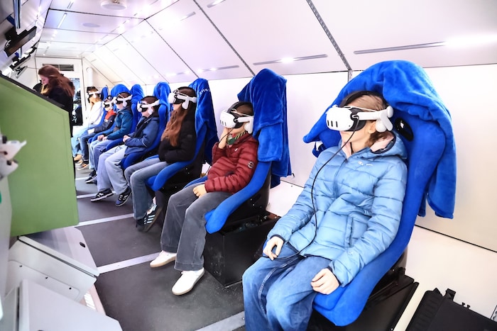 Spannend! Am Dienstag testeten die ersten Schüler die Rakete.