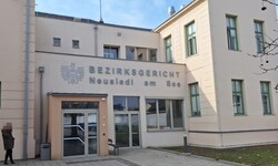 Hier wird sich Mitte April entscheiden, ob die Beklagte ihre Wohnung tatsächlich verlassen muss.