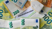 Wie sehr uns die hohe Teuerung der vergangenen Jahre in Euro kostet, ist nun amtlich. 