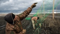 Der Angriffskrieg Russlands in der Ukraine frisst Unsummen an Geld.