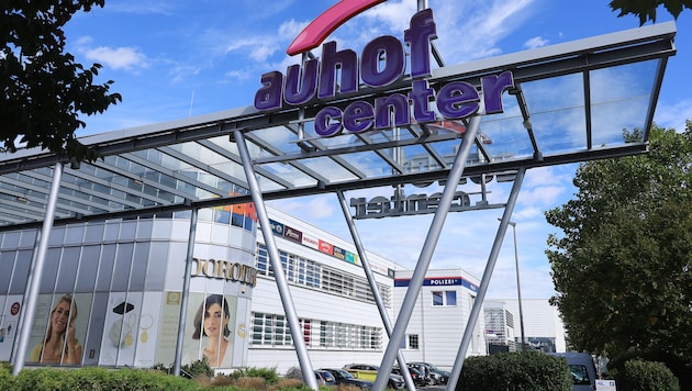 Im Auhof Center wurden die vermissten Jugendlichen gefunden.